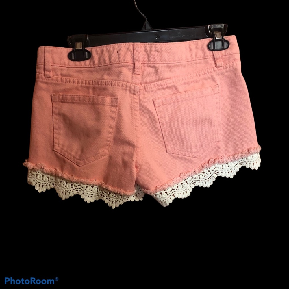 Short - Picture 6 of 6